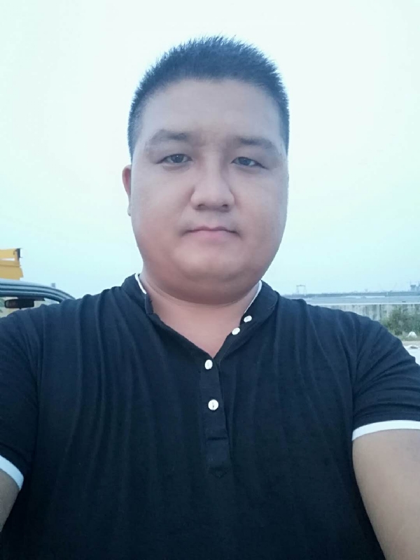 浮华的第一张照片--诏安征婚网