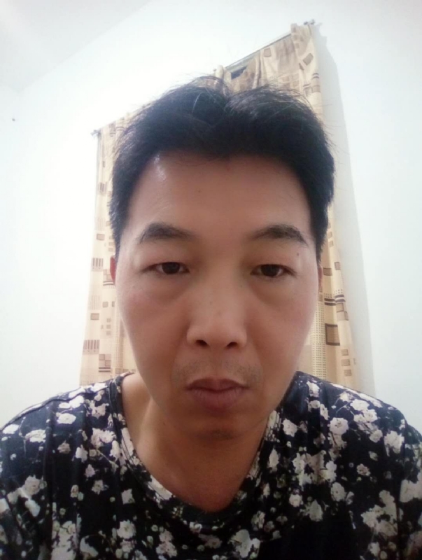 繁华哀伤的第一张照片--诏安征婚网