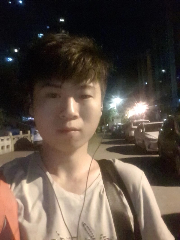 流星的瞬间的第一张照片--诏安征婚网