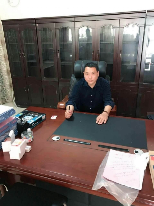 艺术家的第一张照片--诏安征婚网