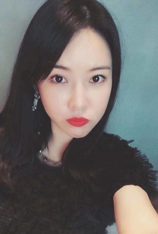 李莉的第二张照片--诏安征婚网