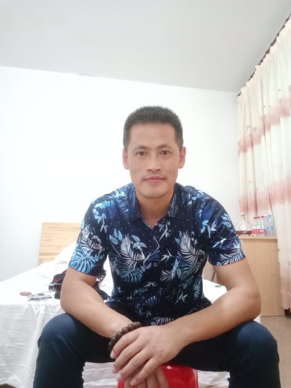风雨夜归人的第二张照片--诏安征婚网