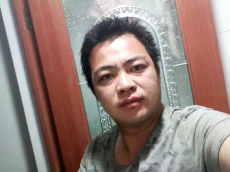 往事随风的第一张照片--诏安征婚网