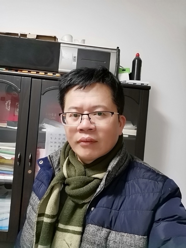 凭海临风的第一张照片--诏安征婚网