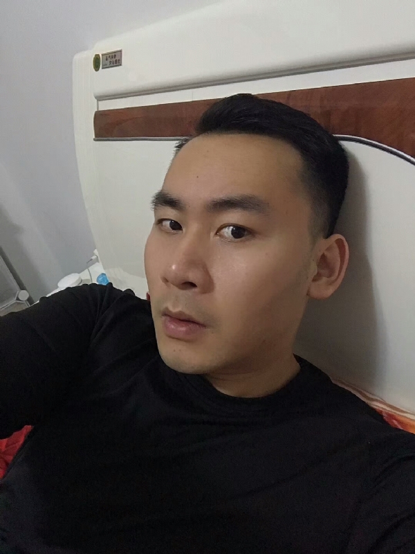 领悟的第一张照片--诏安征婚网