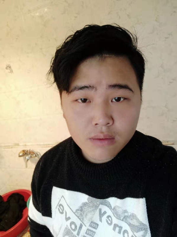 小李的第一张照片--诏安征婚网