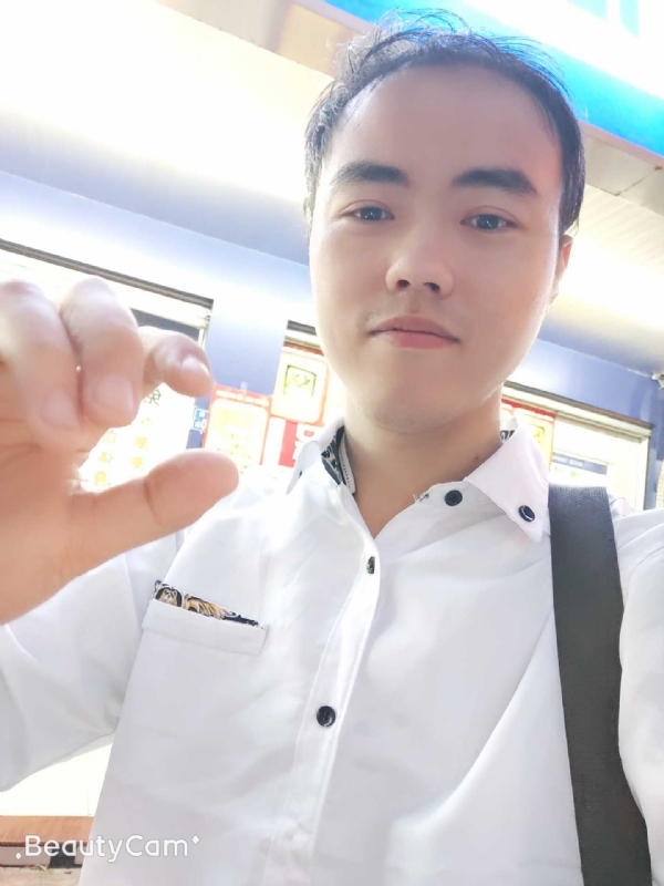 开心就好的第一张照片--诏安征婚网