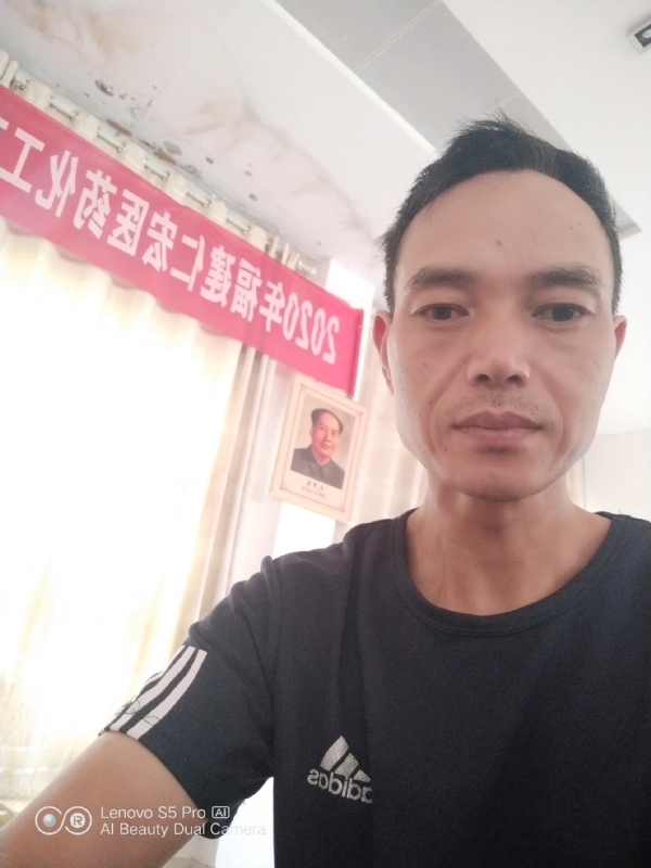 向往彩虹的第三张照片--诏安征婚网