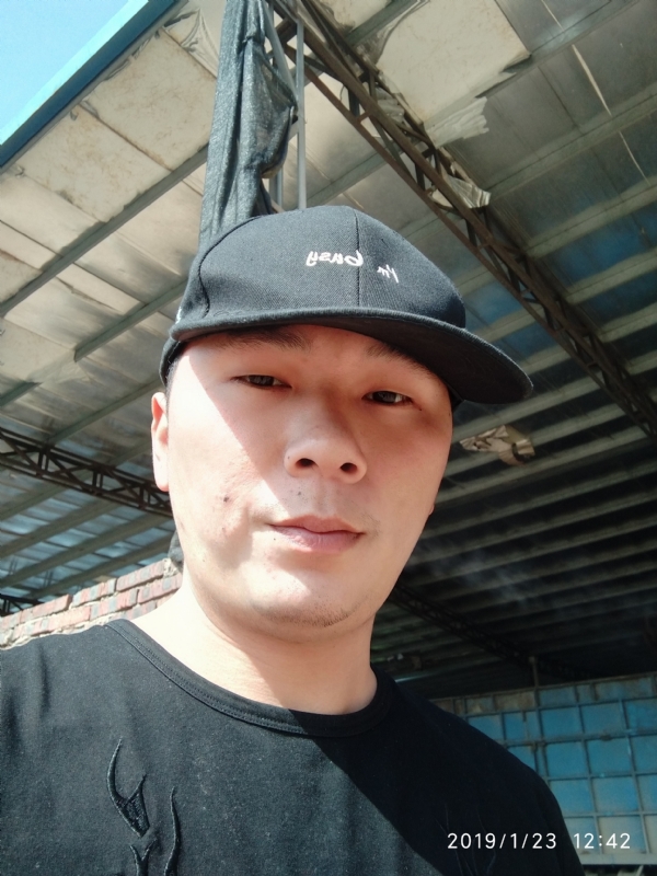 小蔡的第一张照片--诏安征婚网