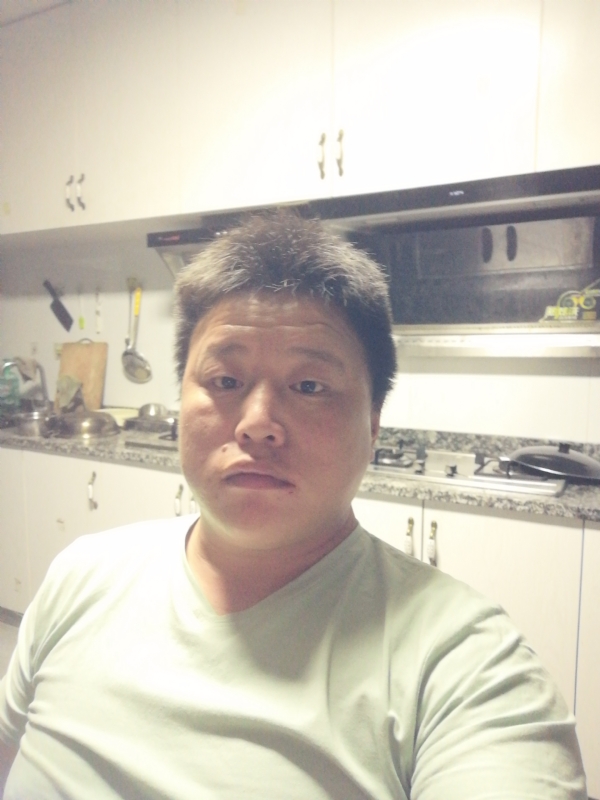 难遇钟意人的第一张照片--诏安征婚网
