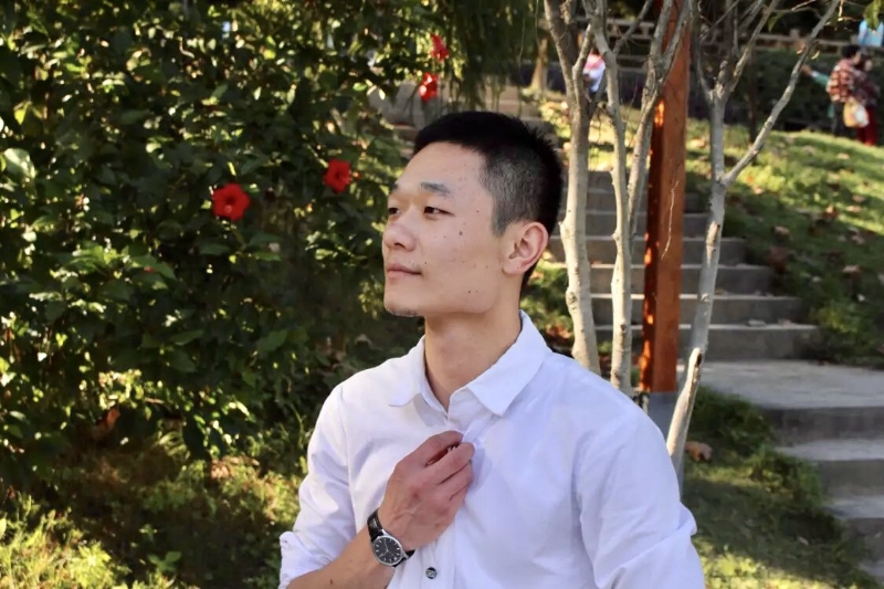 落落大方的第一张照片--诏安征婚网