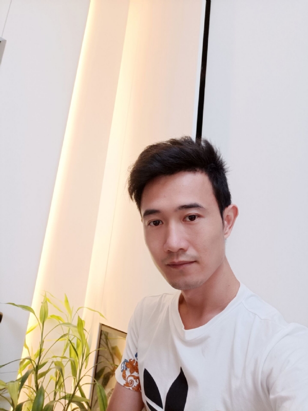 简的第一张照片--诏安征婚网