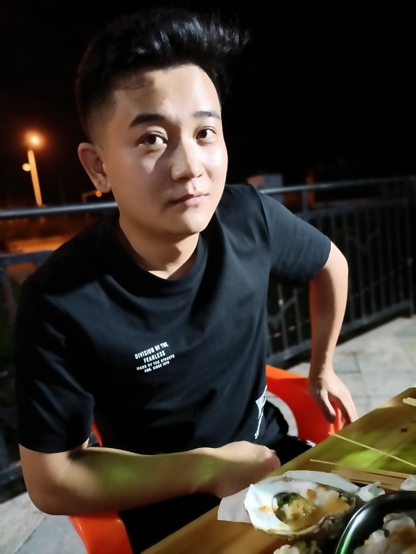 想找个干妈的第一张照片--诏安征婚网