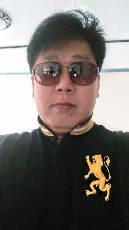 含笑半步癲的第一张照片--诏安征婚网