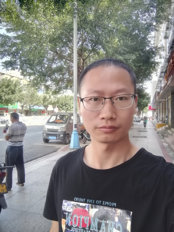 老虎的第一张照片--诏安征婚网