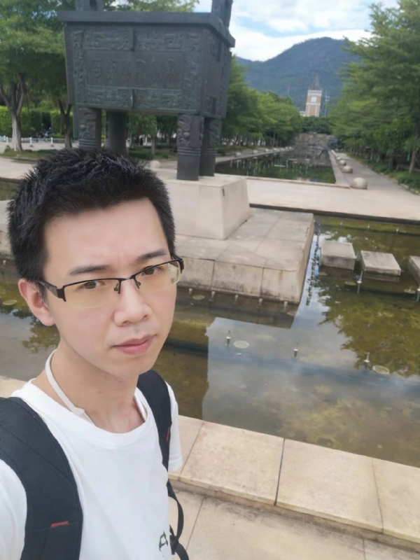 云杰的第二张照片--诏安征婚网