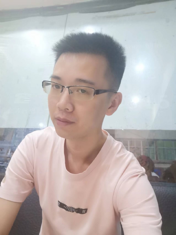 云杰的第三张照片--诏安征婚网