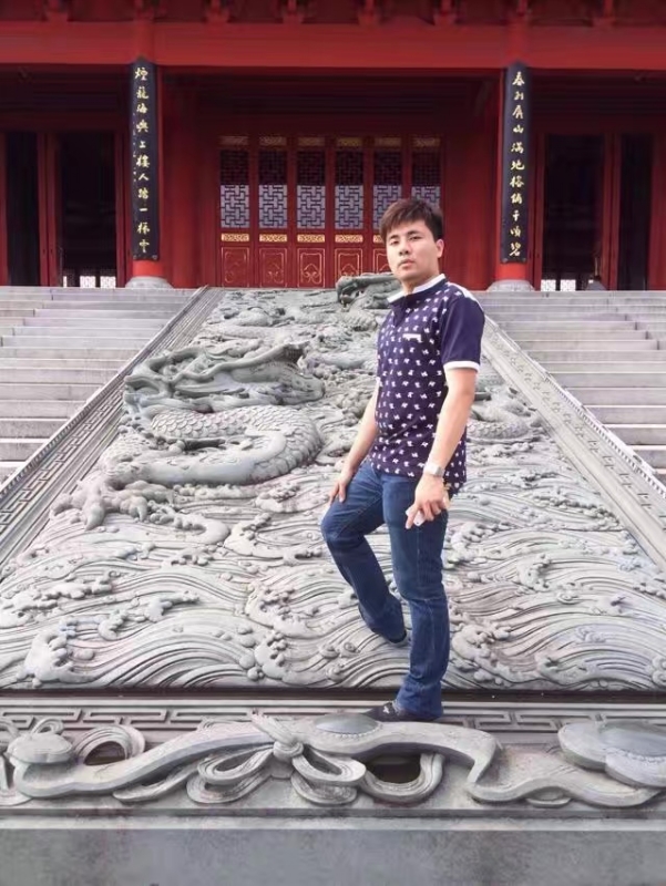 御龙氏的第一张照片--诏安征婚网