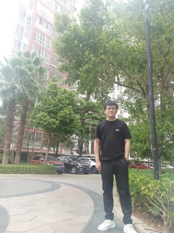 等闲的第四张照片--诏安征婚网