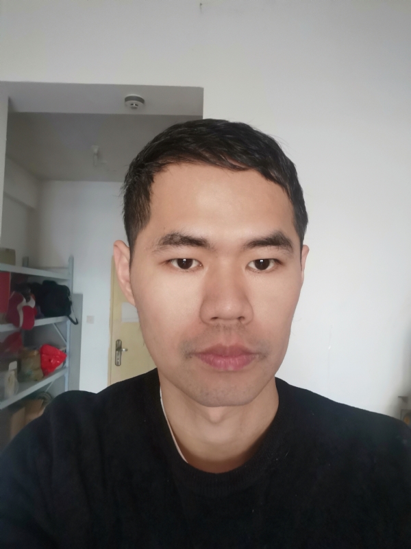 梦想在飞翔的第三张照片--诏安征婚网