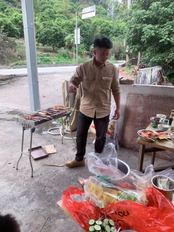 你黑我哟的第一张照片--诏安征婚网
