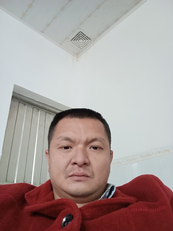 兰成龙的第一张照片--诏安征婚网