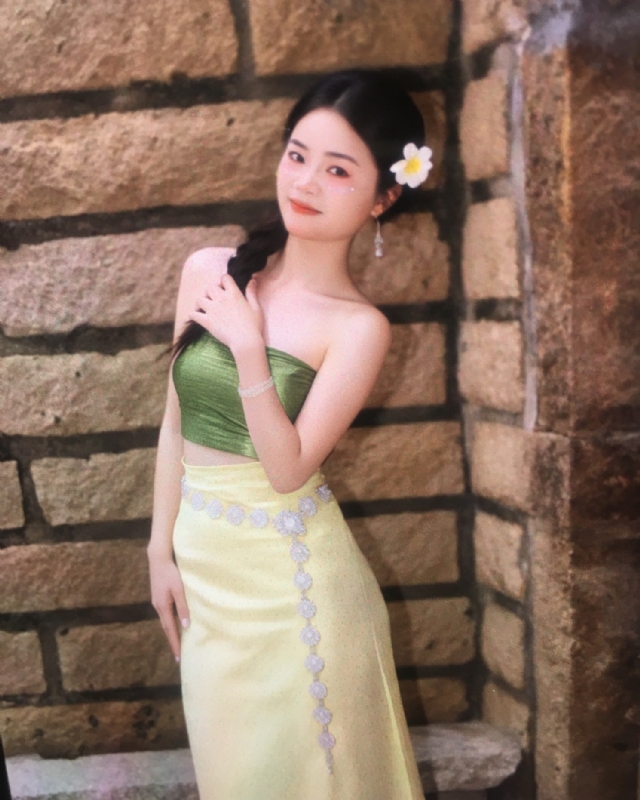 丫头的第六张照片--诏安征婚网
