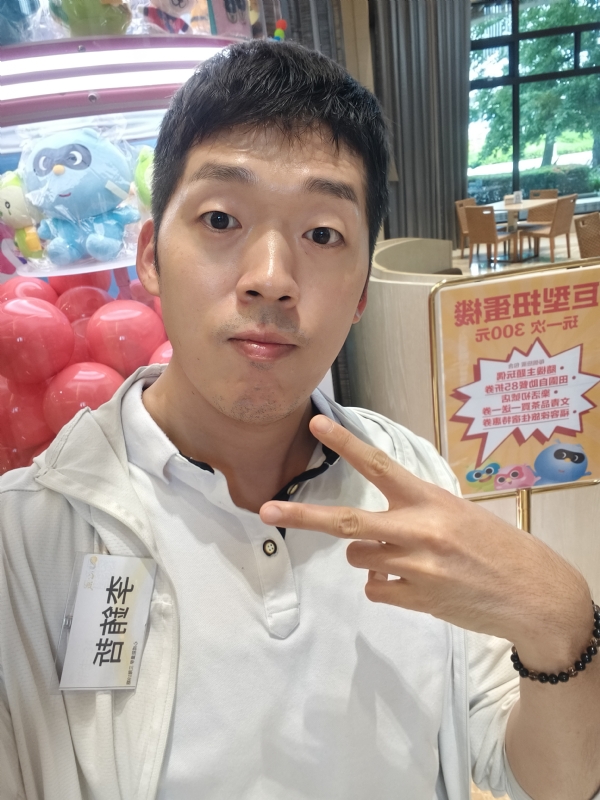銪哲的第一张照片--诏安征婚网