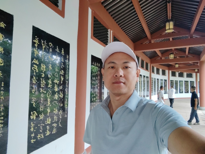 爱运动的范的第一张照片--诏安征婚网