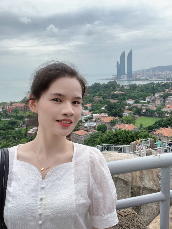 Rubia的第一张照片--诏安征婚网