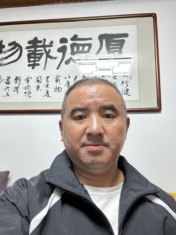 沉稳世界的第一张照片--诏安征婚网