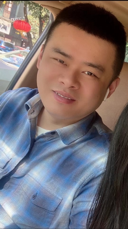 薛诚玖的第四张照片--诏安征婚网